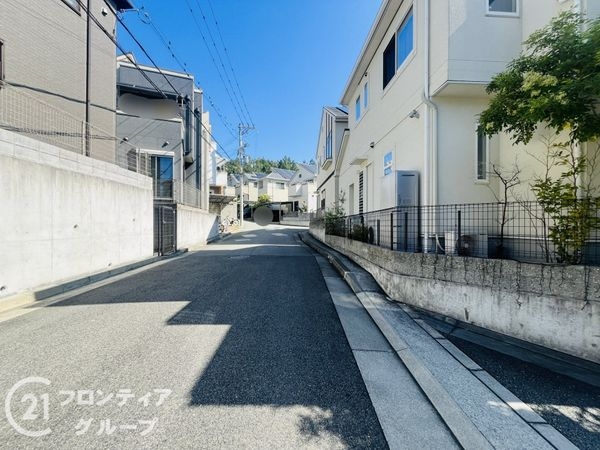 西宮市上ケ原山田町　中古一戸建て