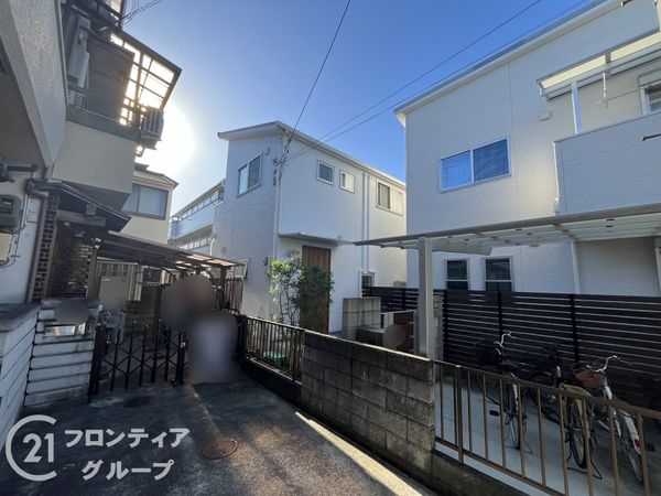 伊丹市荻野４丁目の中古一戸建て