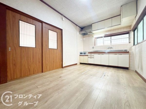 西宮市美作町の中古一戸建て