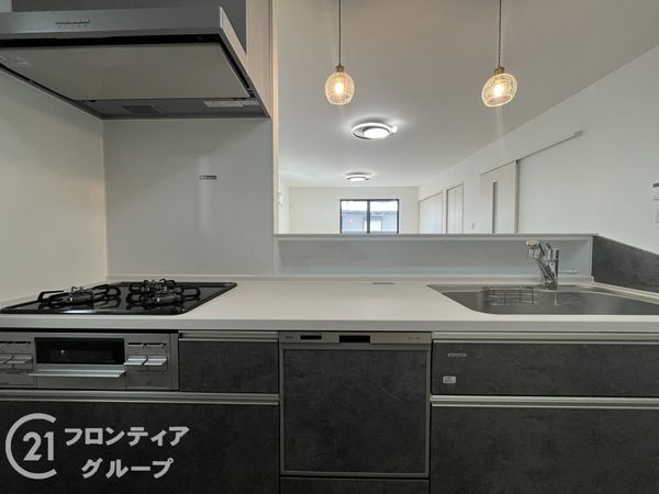 伊丹市荒牧南２丁目　新築一戸建て