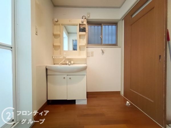 西宮市中島町の中古一戸建て