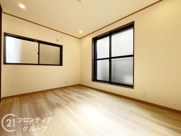 尼崎市金楽寺町２丁目の中古一戸建て