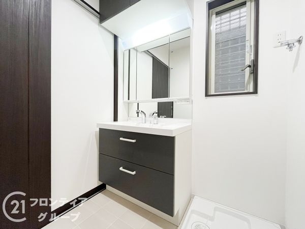 尼崎市御園１丁目の中古一戸建て