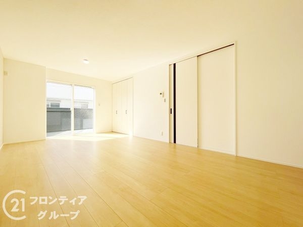 尼崎市大島１丁目　新築一戸建て