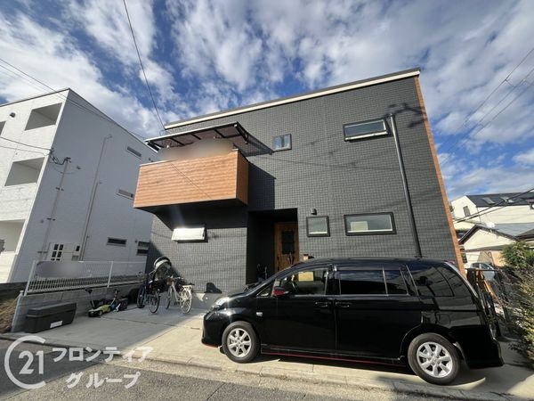 尼崎市瓦宮２丁目の中古一戸建て