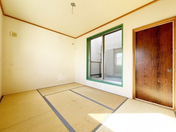 尼崎市南竹谷町１丁目の中古一戸建て
