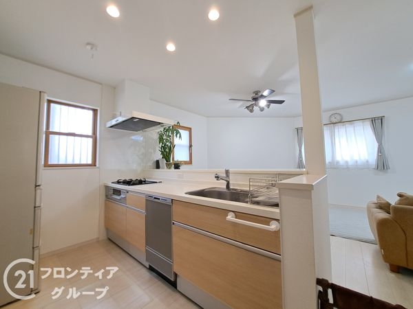 伊丹市西野７丁目の中古一戸建て