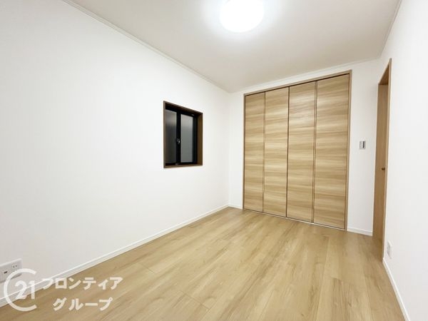 尼崎市稲葉荘４丁目の中古一戸建て