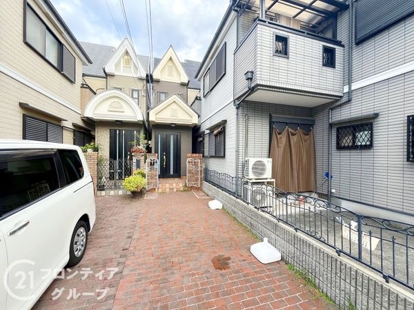 尼崎市稲葉荘４丁目の中古一戸建て