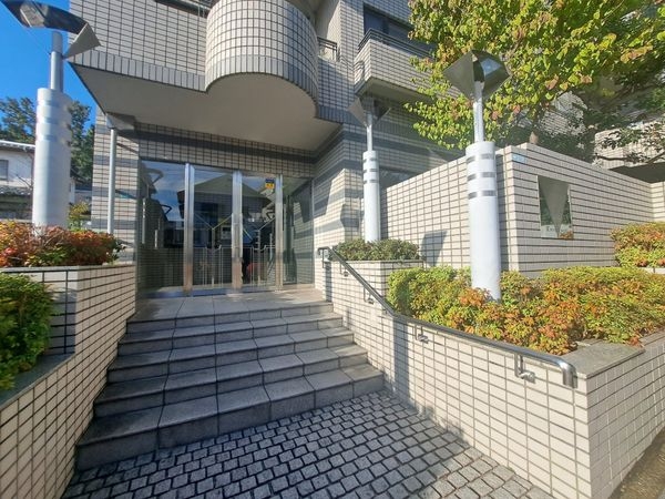 プレスティージュ苦楽園 中古マンション(エントランス)