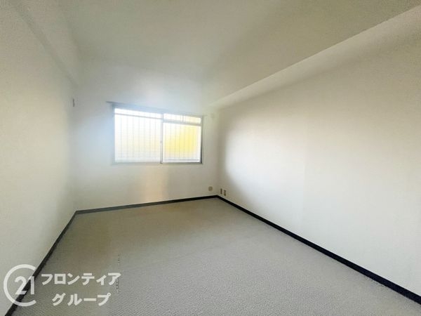 愛宕山ビューハイツ 中古マンション(子供部屋)