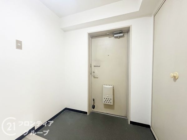 愛宕山ビューハイツ 中古マンション(玄関)