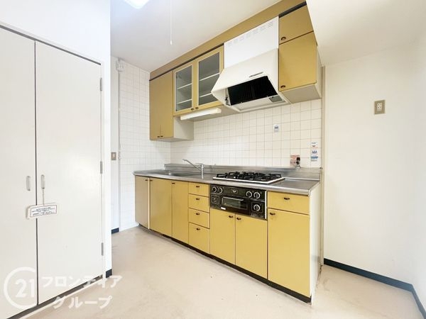 愛宕山ビューハイツ 中古マンション(キッチン)
