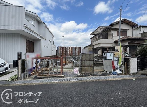 伊丹市中野北1丁目 新築一戸建て