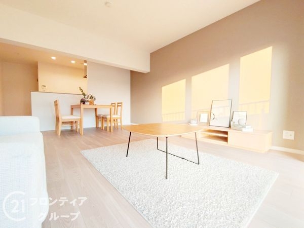 アイビーハイツ甲子園 中古マンション(リビング)