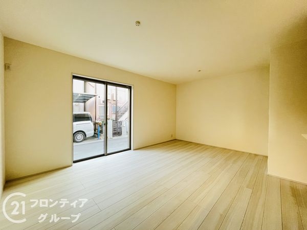 尼崎市大島１丁目　新築一戸建て　２号棟