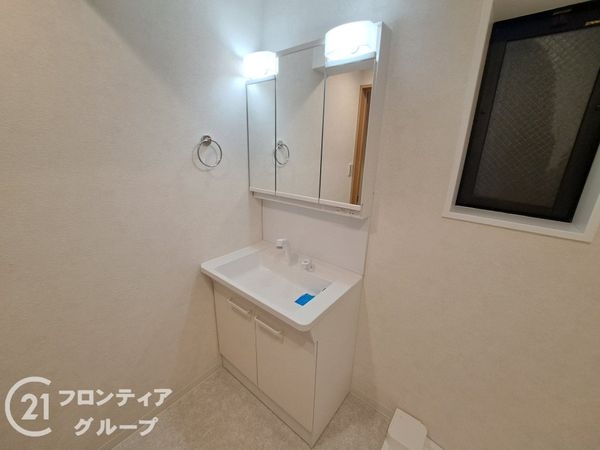 西宮市今津野田町の中古一戸建て