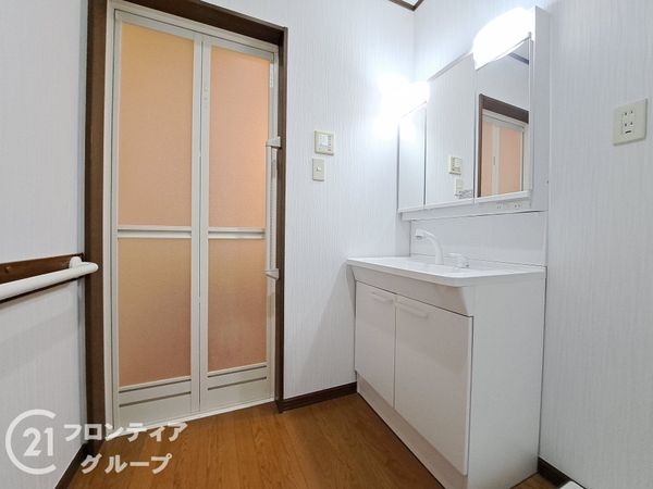 尼崎市西難波町４丁目の中古一戸建て