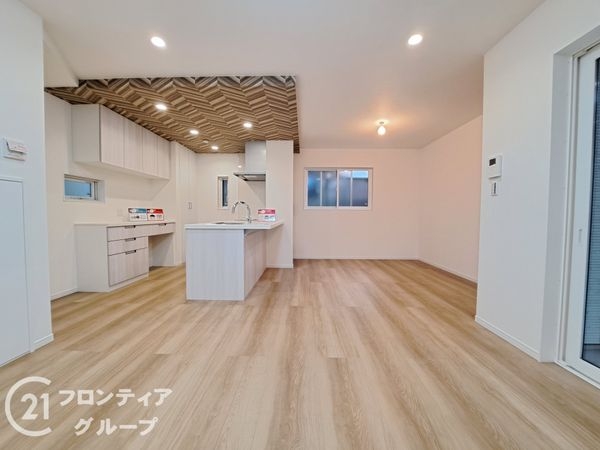 尼崎市浜３丁目　新築戸建て　全２区画　２号地