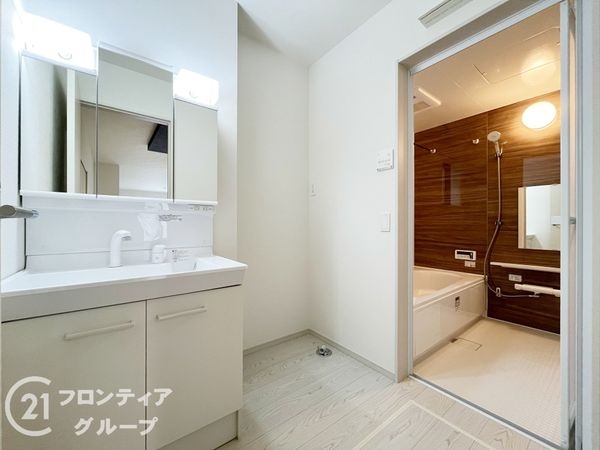 尼崎市塚口町６丁目　新築一戸建て　２期　１号棟