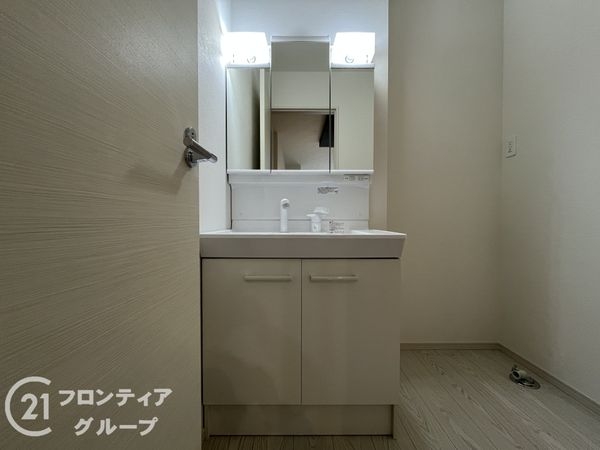 尼崎市塚口町６丁目　新築一戸建て　２期　２号棟