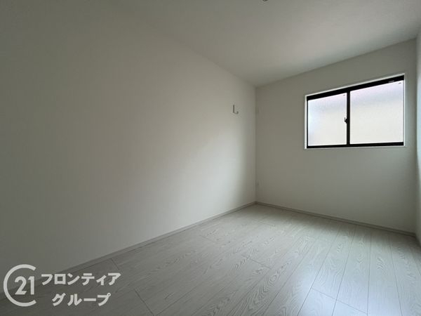 尼崎市塚口町６丁目　新築一戸建て　２期　２号棟