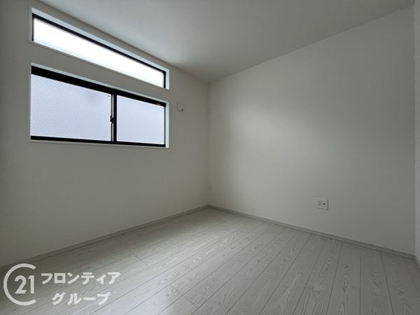 尼崎市塚口町６丁目　新築一戸建て　２期　２号棟