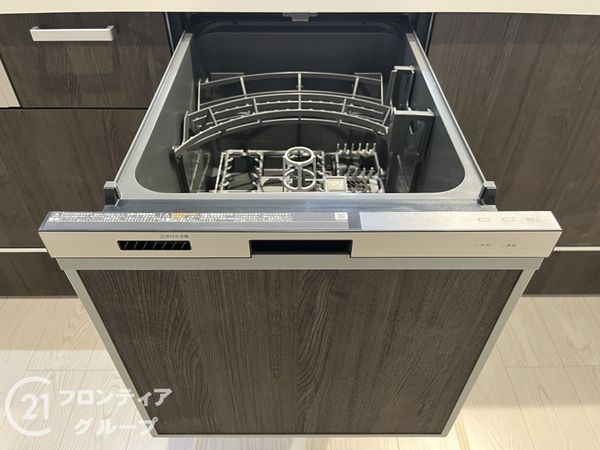 尼崎市塚口町６丁目　新築一戸建て　２期　２号棟