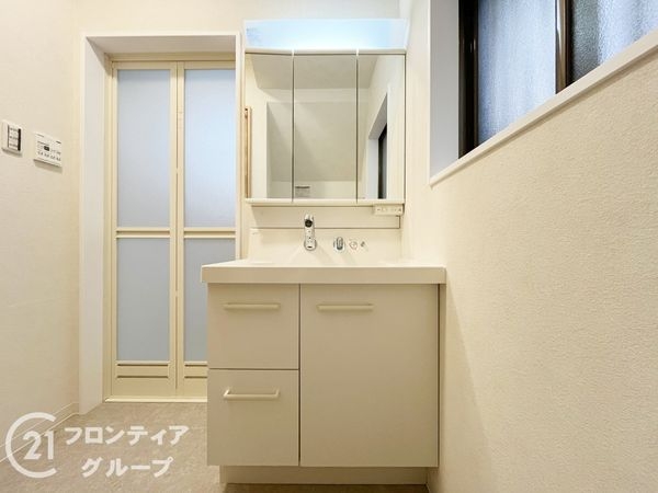 伊丹市荻野４丁目の中古一戸建て