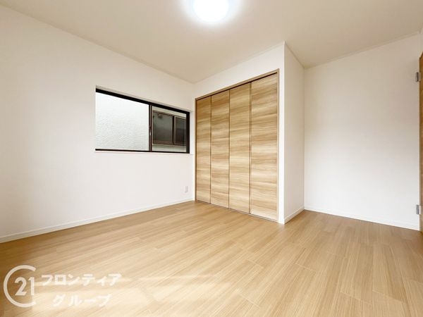 伊丹市荻野４丁目の中古一戸建て