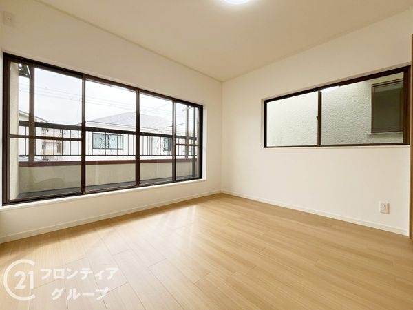 伊丹市荻野４丁目の中古一戸建て