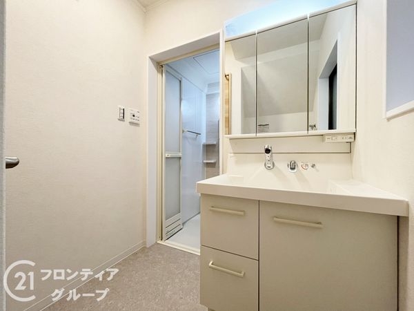 伊丹市荻野４丁目の中古一戸建て