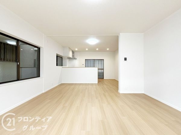 伊丹市荻野４丁目の中古一戸建て