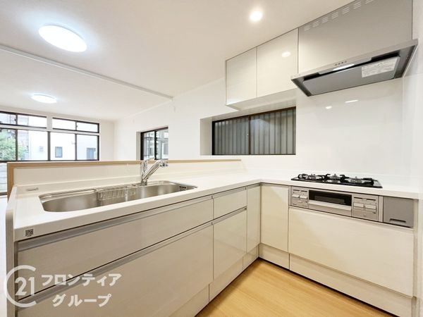 伊丹市荻野４丁目の中古一戸建て