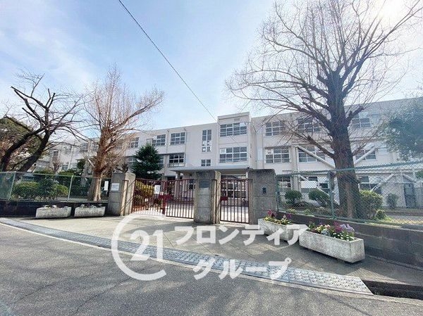 鳴尾小松住宅Ａ棟　中古マンション(西宮市立学文中学校)