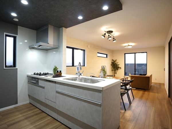 FrontierGardens　尼崎市武庫之荘７丁目　新…