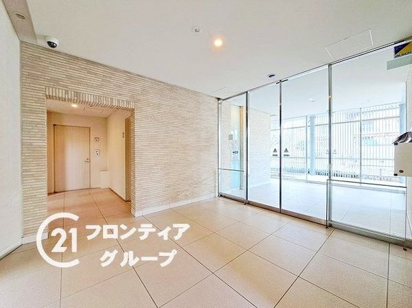 シャルマンフジスマート尼崎出屋敷駅前ステーショングリーン…