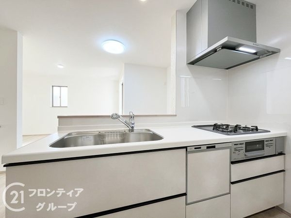 西宮市大社町　新築一戸建て　B号棟