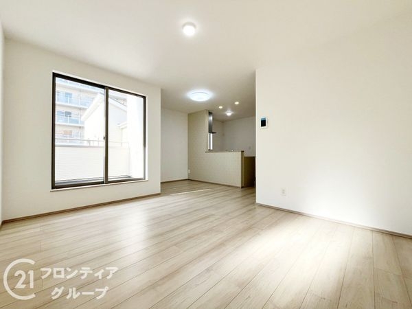 西宮市大社町　新築一戸建て　B号棟