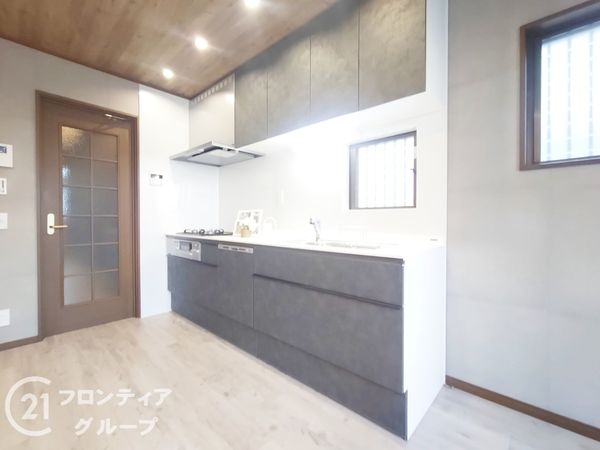 尼崎市南塚口町８丁目の中古一戸建て