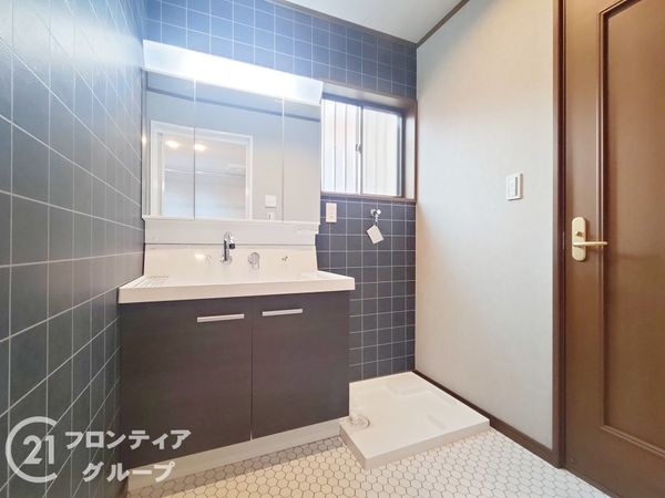 尼崎市南塚口町８丁目の中古一戸建て