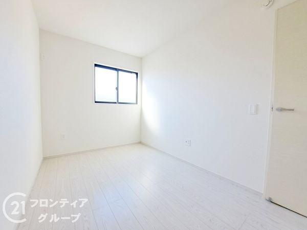 尼崎市武庫町３丁目　新築一戸建て　２期　３号棟