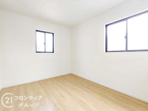 尼崎市武庫町３丁目　新築一戸建て　２期　１号棟