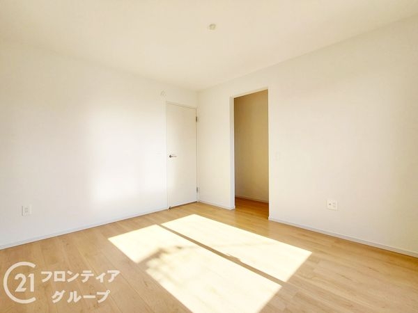 尼崎市武庫町３丁目　新築一戸建て　２期　１号棟