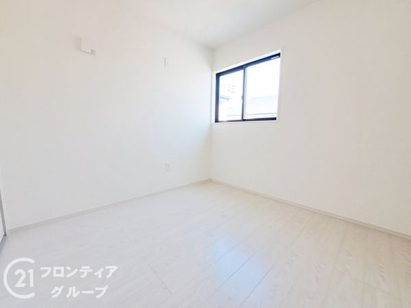 尼崎市武庫町３丁目　新築一戸建て　２期　２号棟