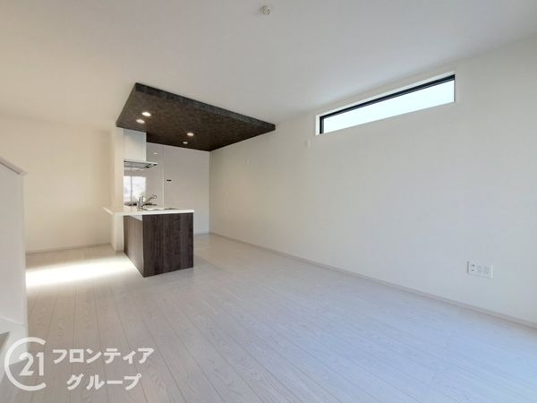 尼崎市武庫町３丁目　新築一戸建て　２期　２号棟