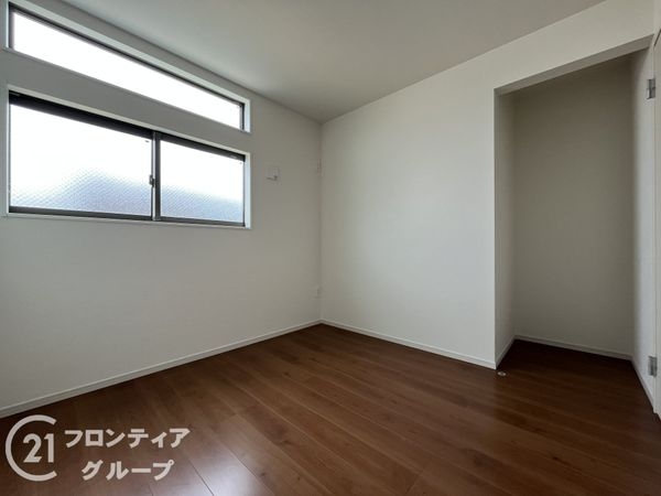 尼崎市食満３丁目　新築一戸建て　２期　全１区画