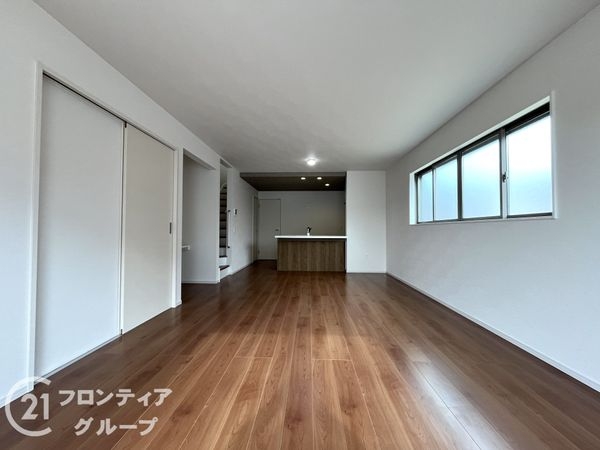 尼崎市食満３丁目　新築一戸建て　２期　全１区画