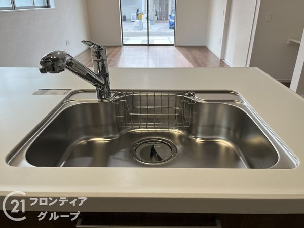 尼崎市食満３丁目　新築一戸建て　２期　全１区画