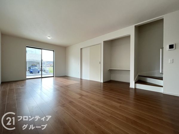 尼崎市食満３丁目　新築一戸建て　２期　全１区画